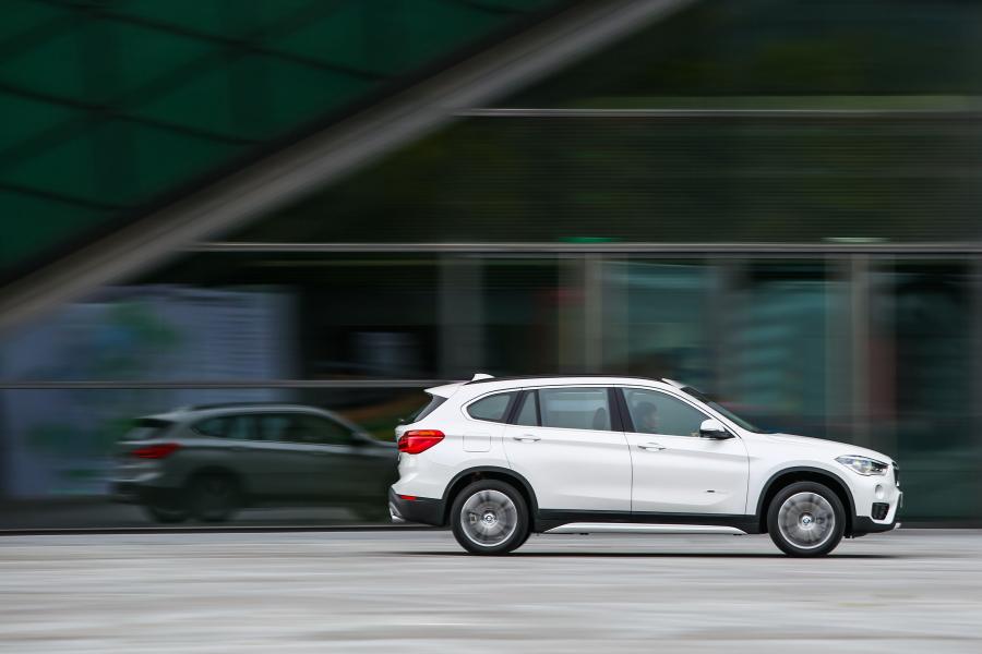  BMW X1 xDrive25Li Sport Line 2016 года  (фото 18 из 20)